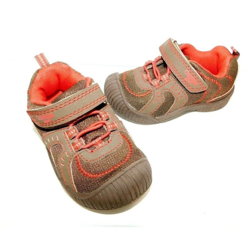 Oshkosh B'gosh little boys sneakers, brown & orange size 8, fits a 5.75" foot